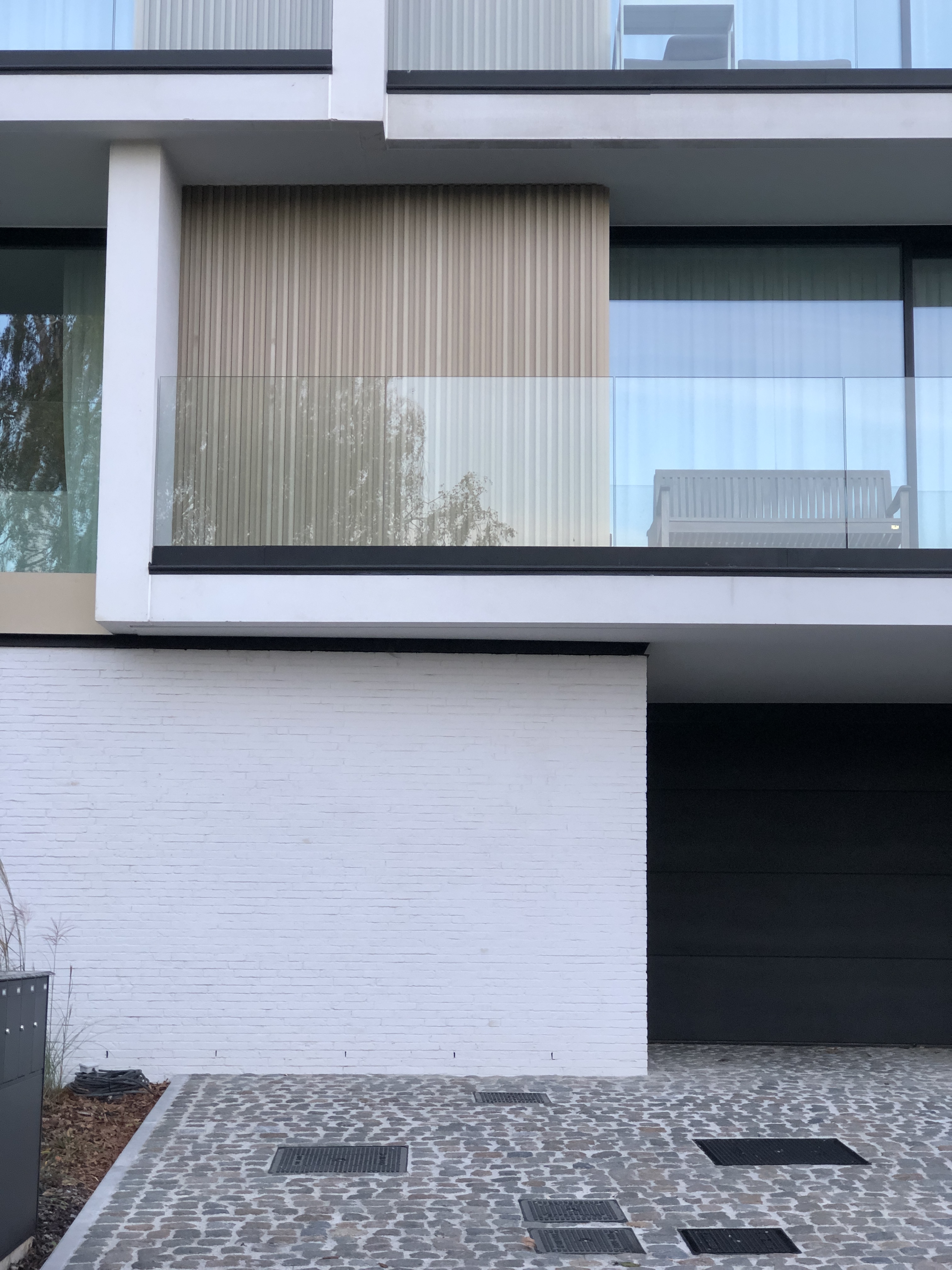 VD28